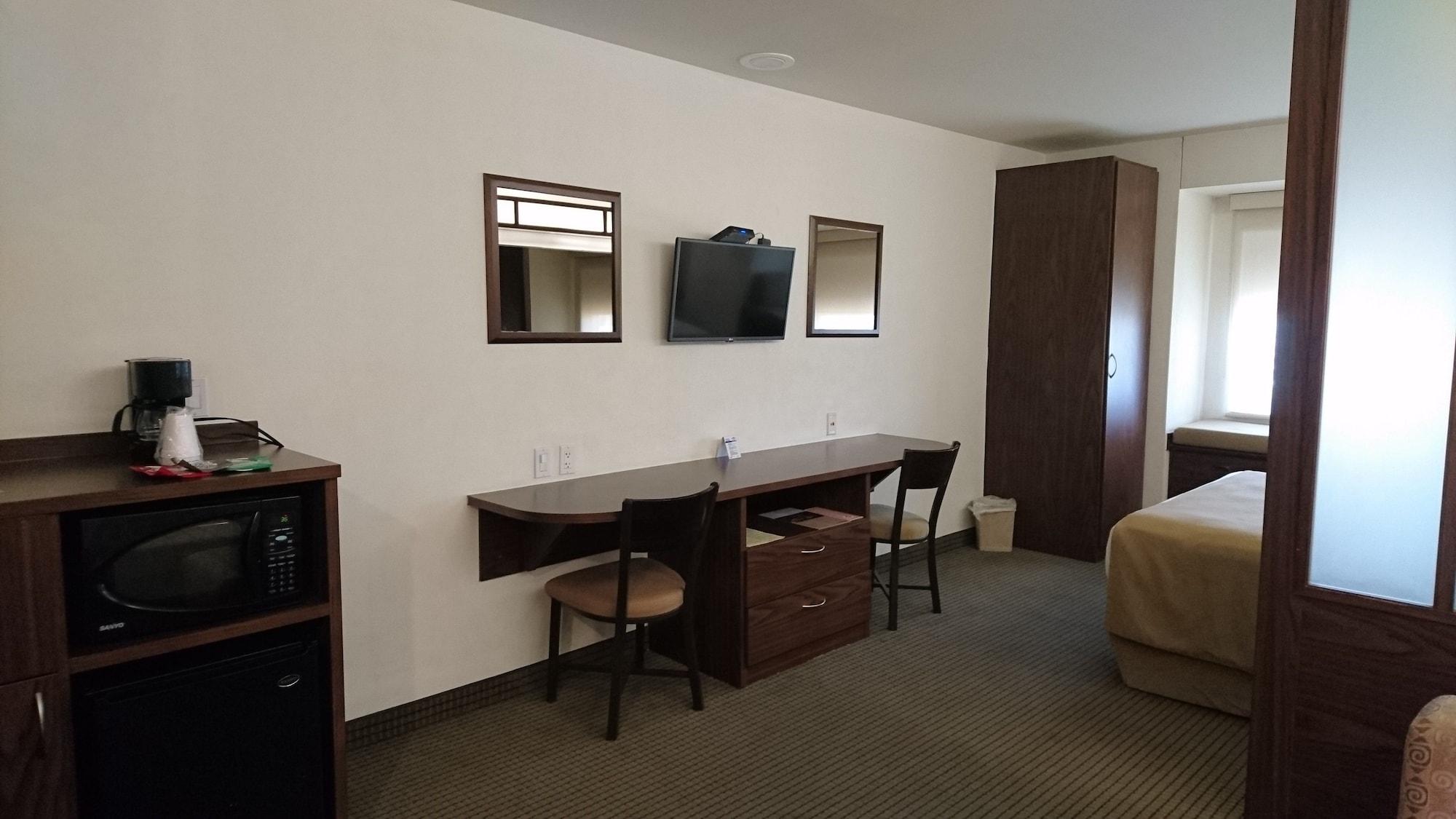 Microtel Inn And Suites By Wyndham Ciudad Juarez, Us Consulate Eksteriør billede