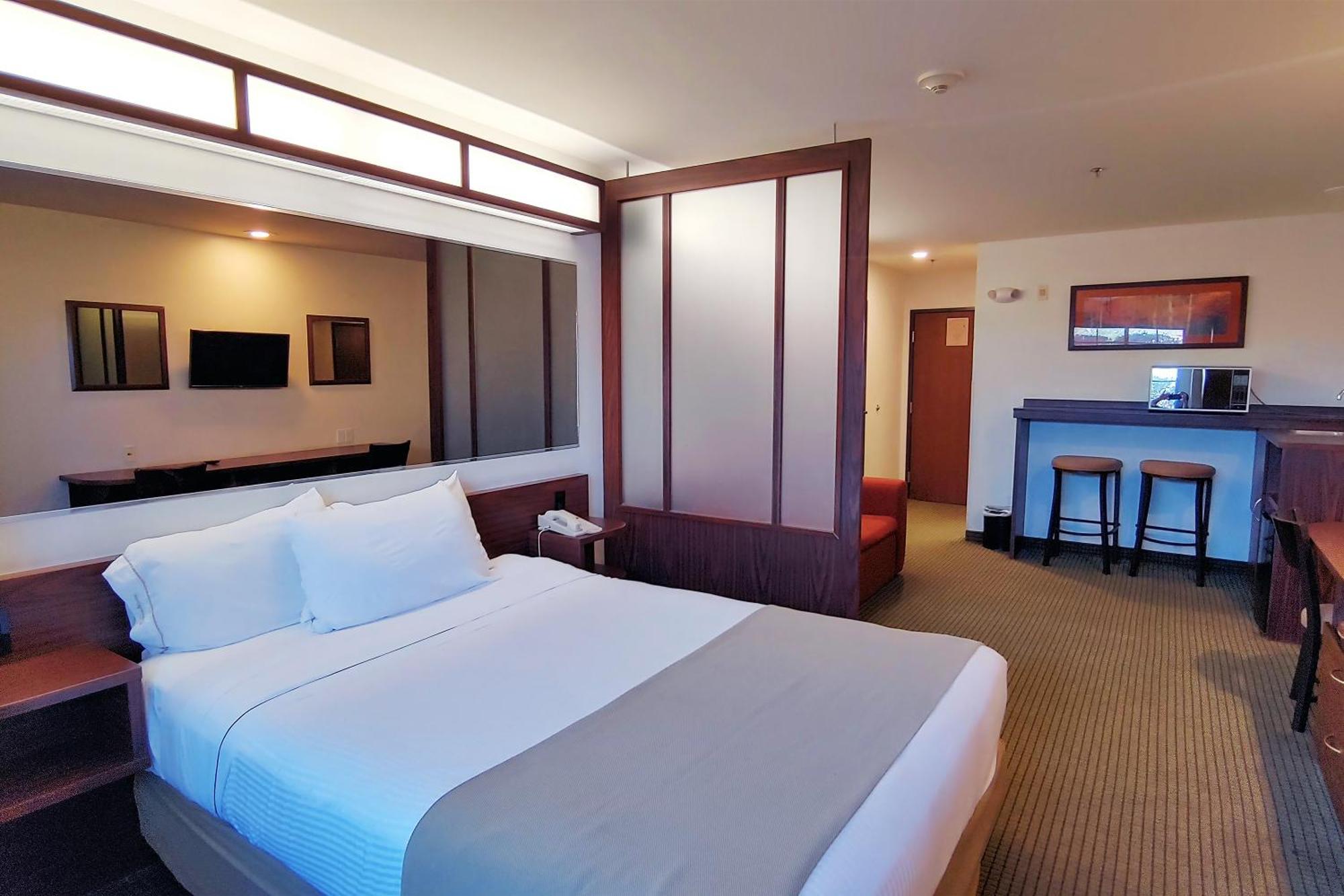 Microtel Inn And Suites By Wyndham Ciudad Juarez, Us Consulate Eksteriør billede